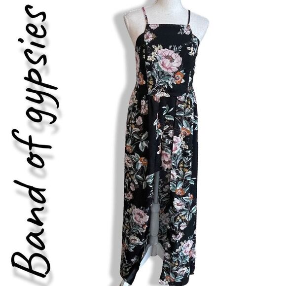 BAND OF GYPSIES Floral Halter Romper/ Dress, Lightweight, Size M - Picture 1 of 8